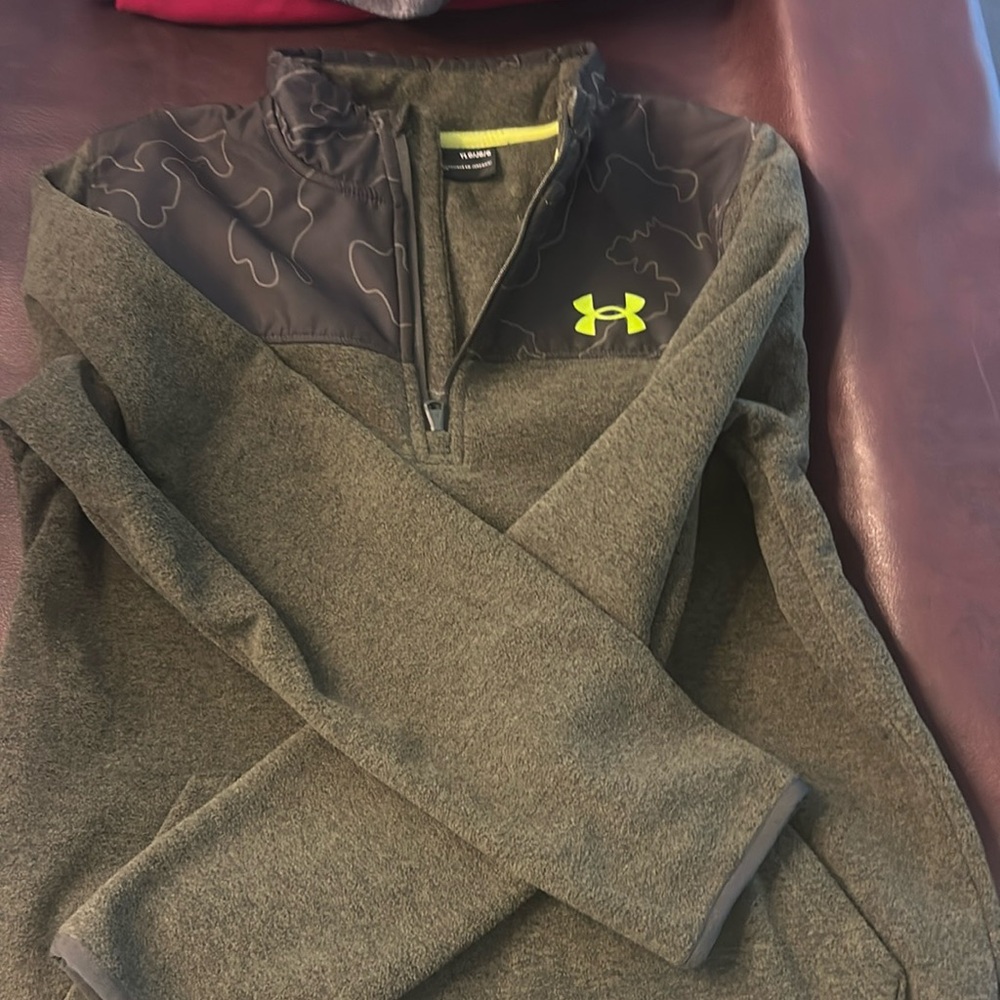 NWT Under Armour Boys Jacket